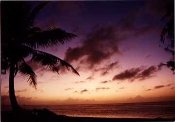 Sunset in Agat- don't you wish
you were here right now?